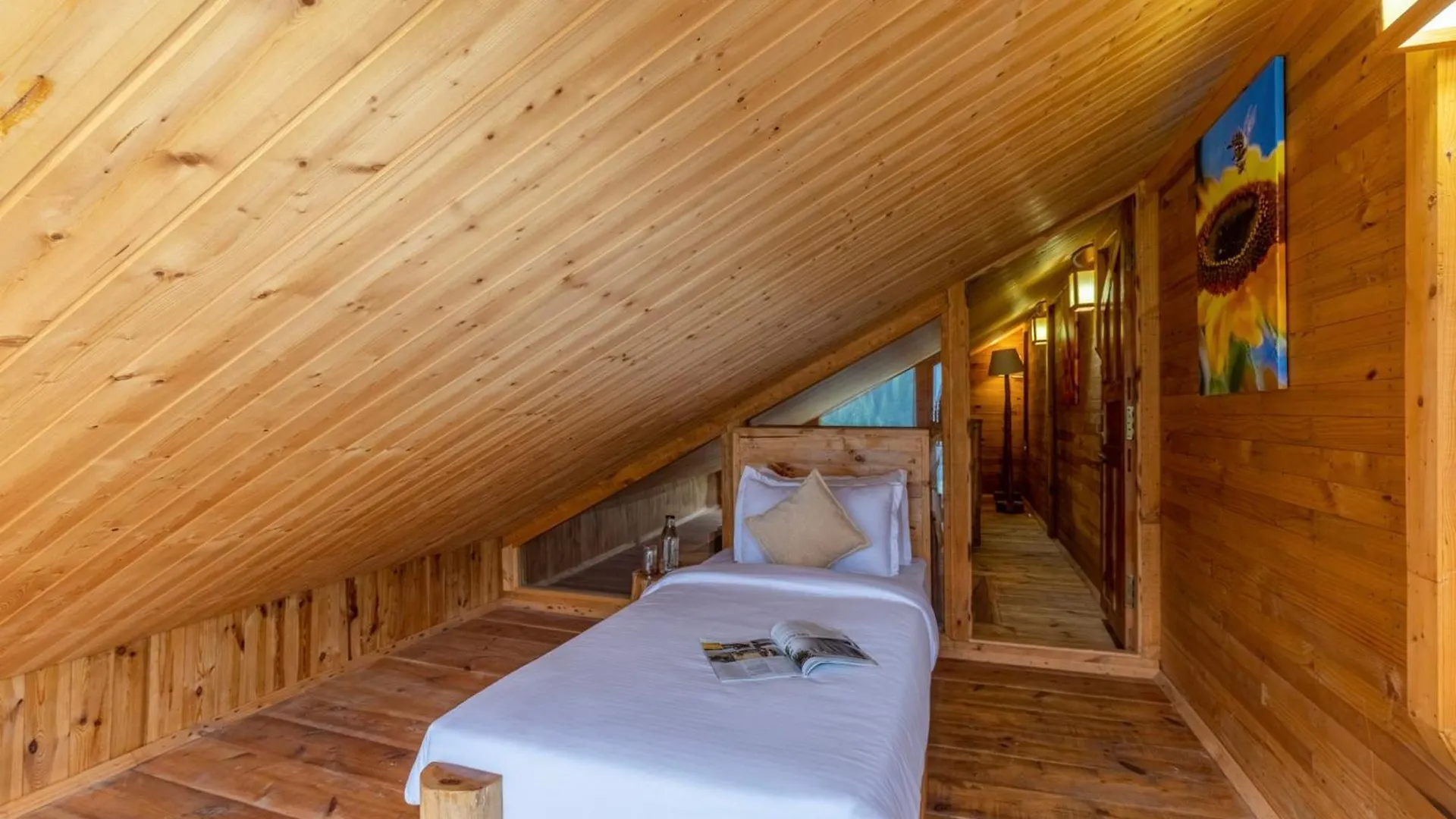 Elivaas 4 Bhk With Garden & Sauna - Skylounge Shimla Hindistan