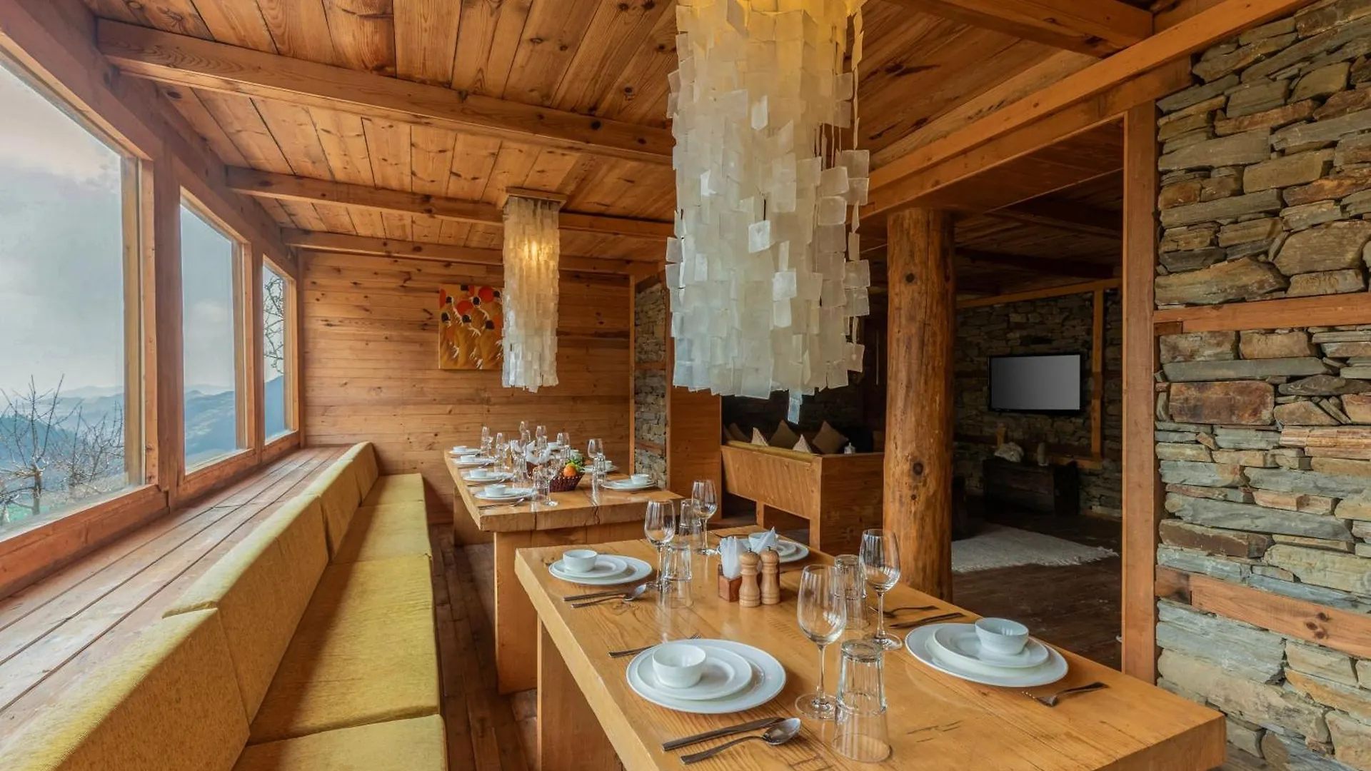 Elivaas 4 Bhk With Garden & Sauna - Skylounge Shimla