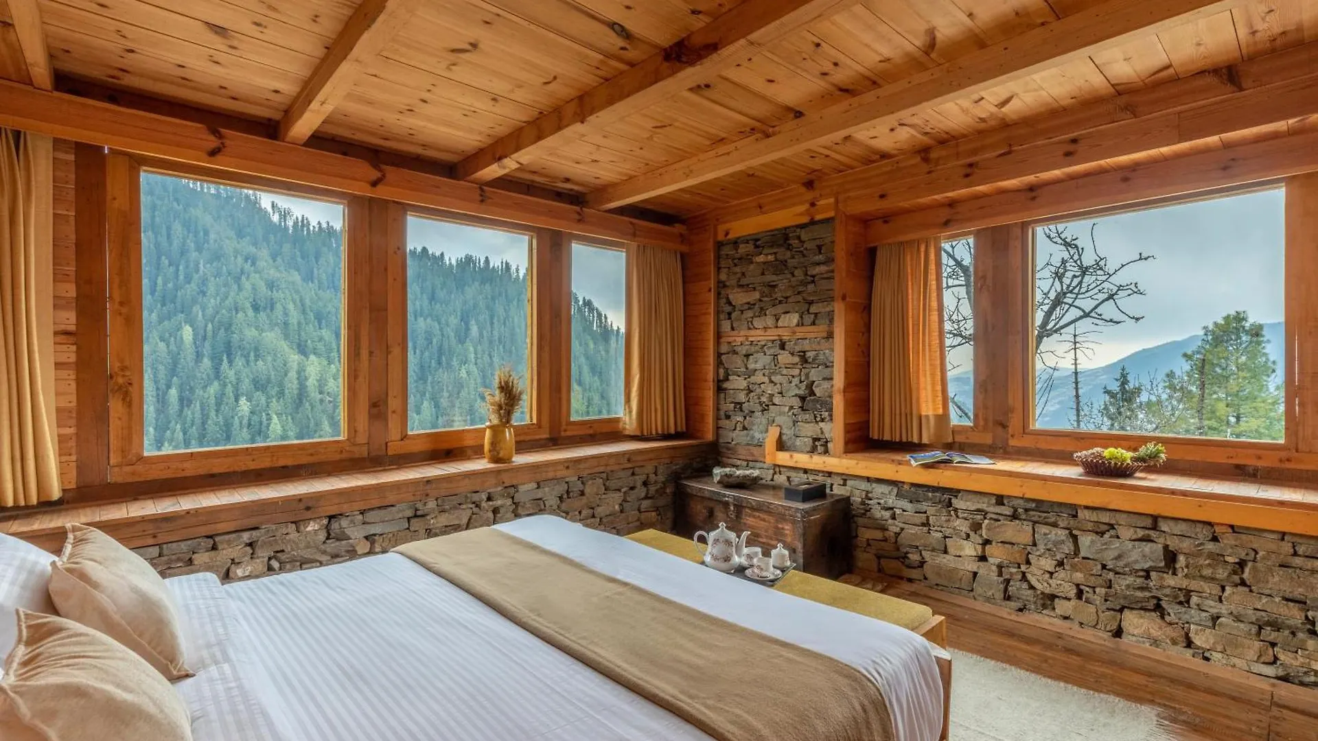 Elivaas 4 Bhk With Garden & Sauna - Skylounge Shimla Indien