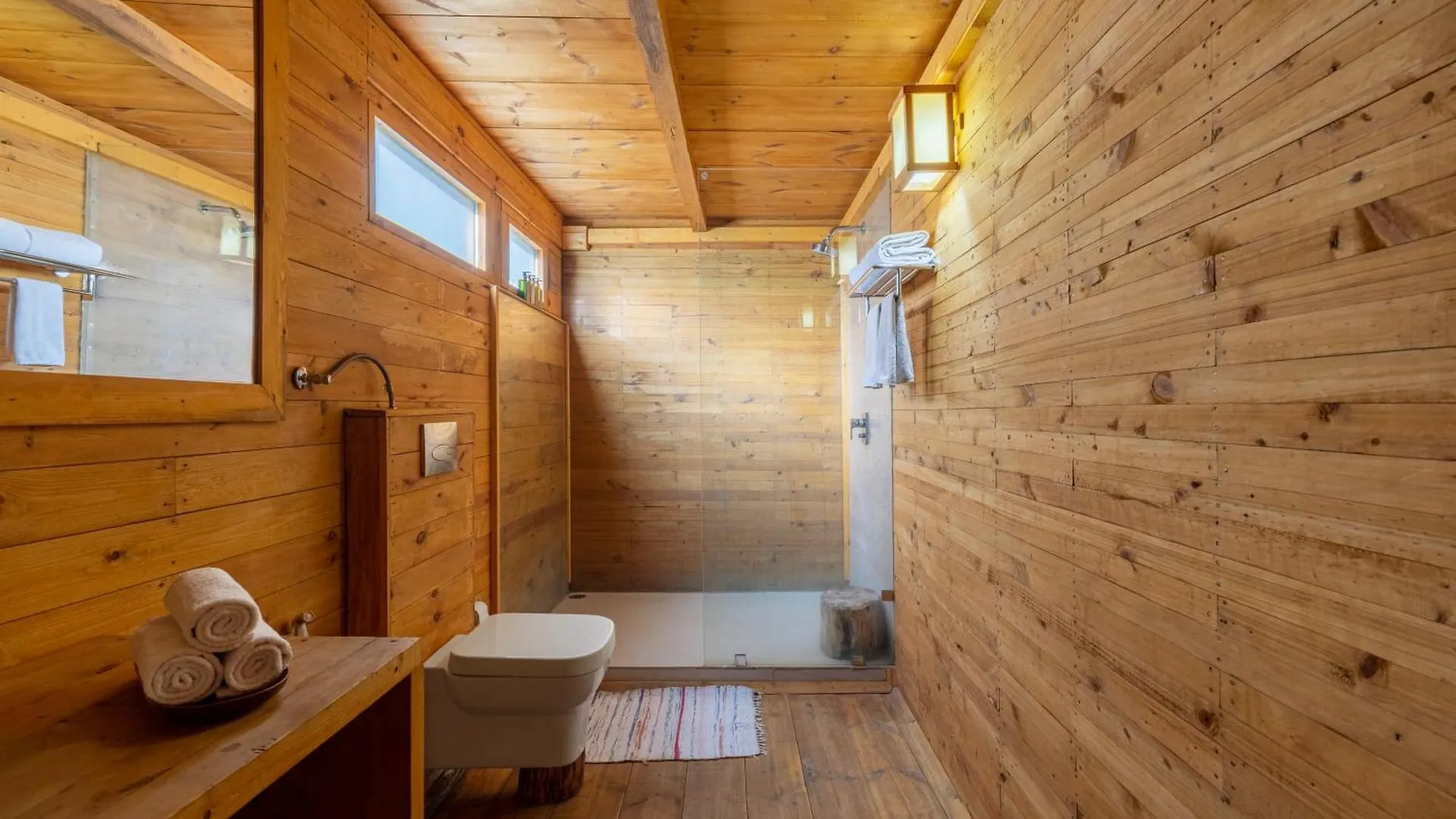 Elivaas 4 Bhk With Garden & Sauna - Skylounge Shimla Villa