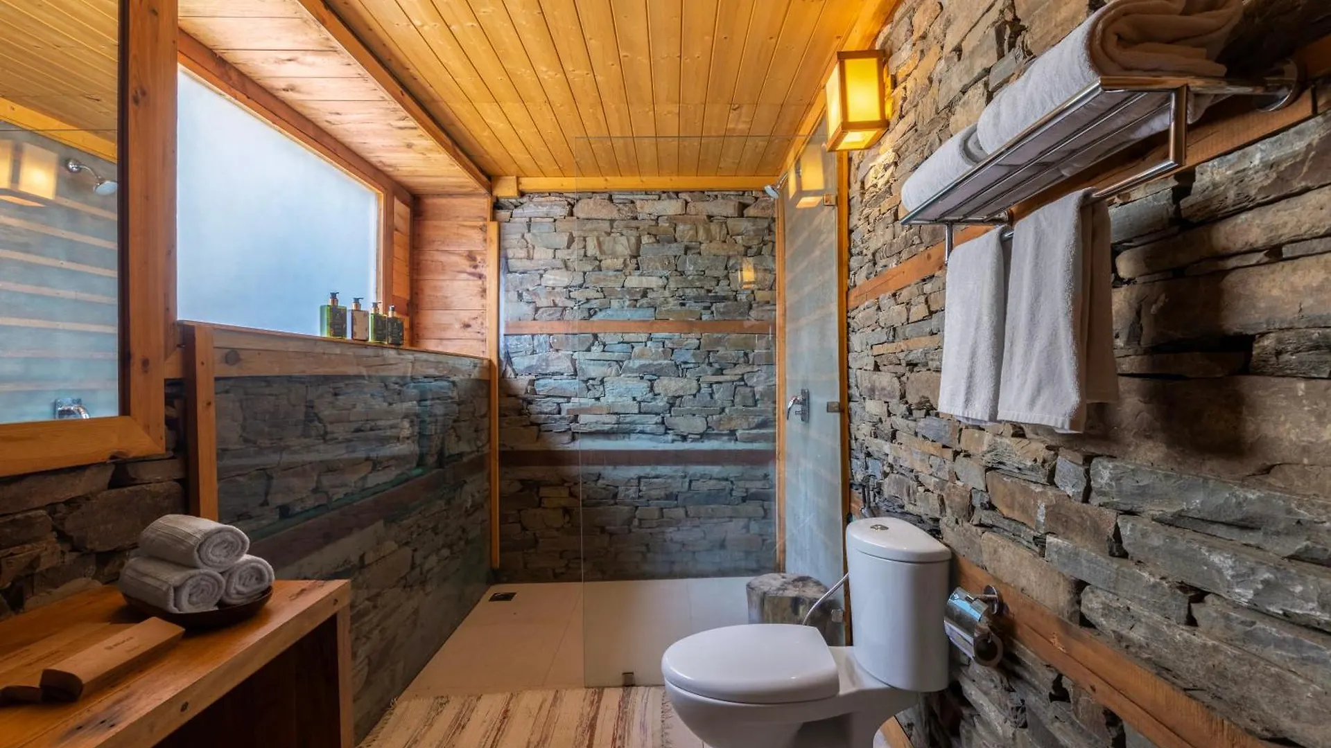 Elivaas 4 Bhk With Garden & Sauna - Skylounge Shimla 0*,