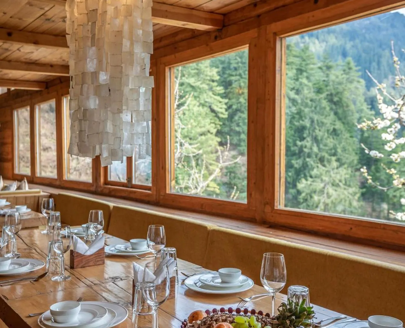 Villa Elivaas 4 Bhk With Garden & Sauna - Skylounge Shimla Indien